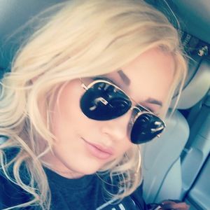 Meet your Posher, Ciara